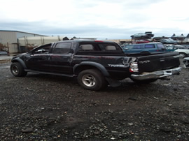 2001 TOYOTA TACOMA DOUBLE CAB, COLOR BLACK, STK# T11330